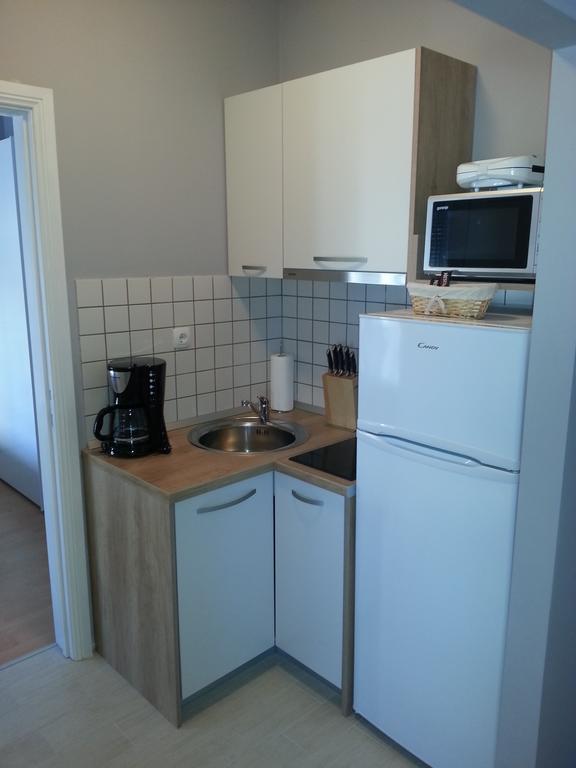 Beachside Apartments Znjan Split Habitación foto