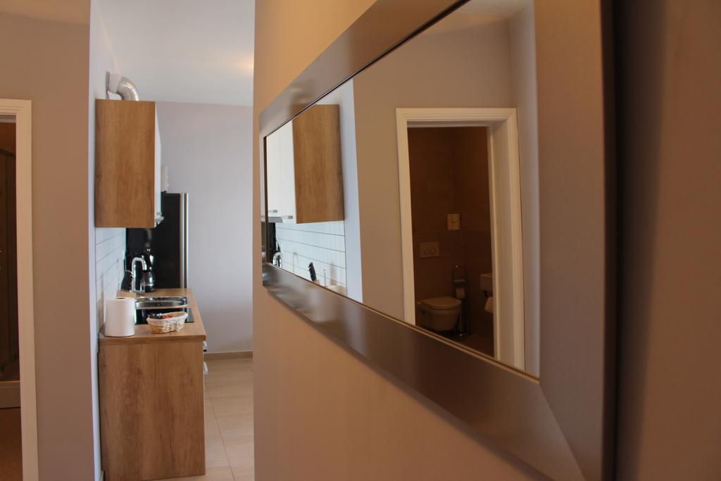 Beachside Apartments Znjan Split Habitación foto