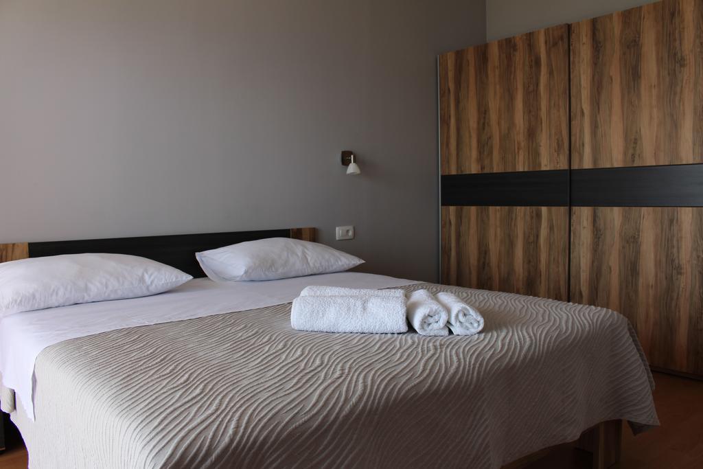 Beachside Apartments Znjan Split Habitación foto